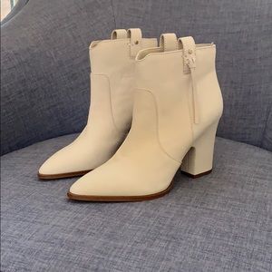 Sam Edelman stone bootie 7.5